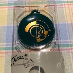 Fiestaware 2010 HLCCA member exclusive ornament in Evergreen